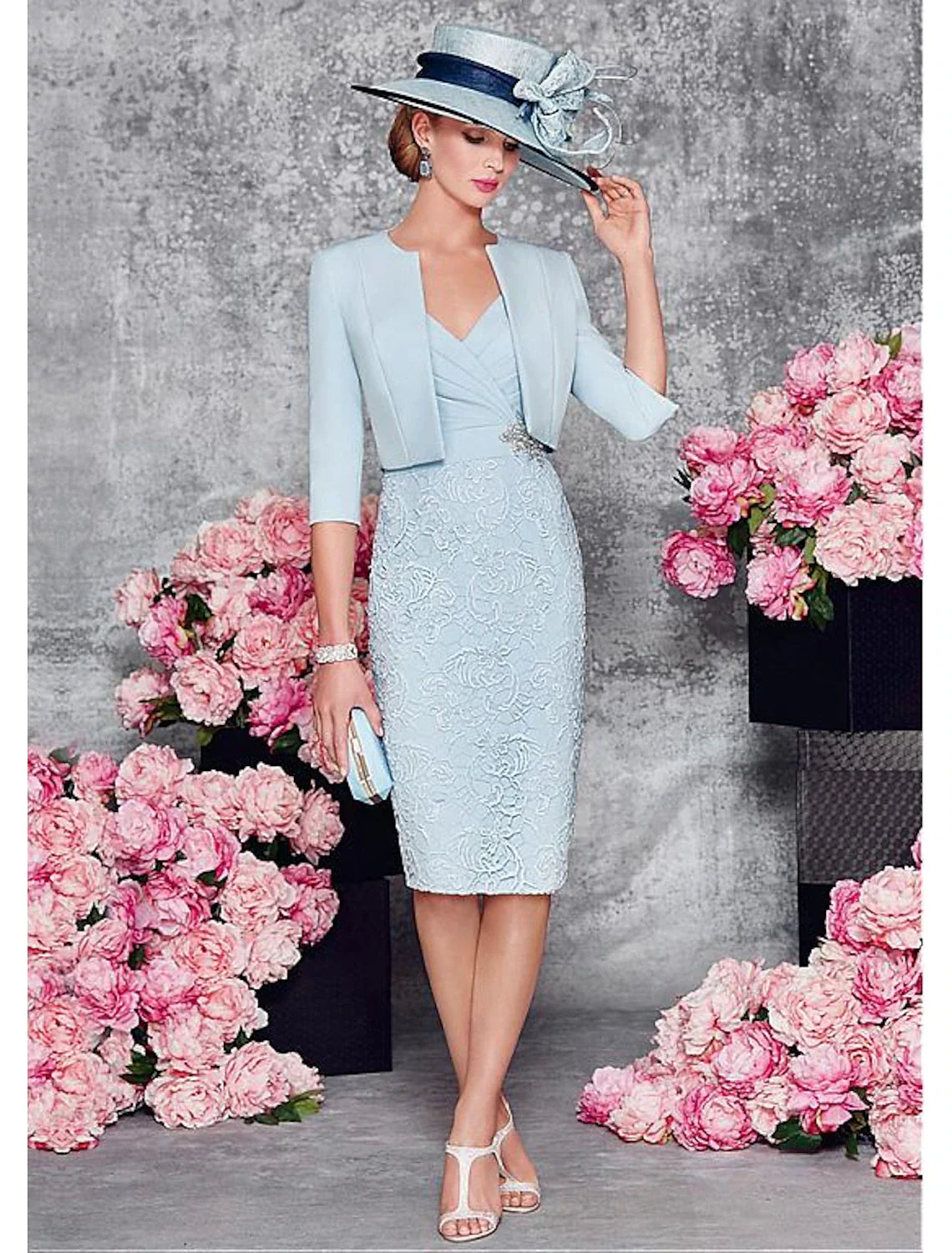 Aimishang  Two Piece Sheath / Column Mother of the Bride Dress Wedding Guest Church Plunging Neck Knee Length Satin Lace Half Sleeve Short Jacket Dresses with Lace Split Front Crystal Brooch