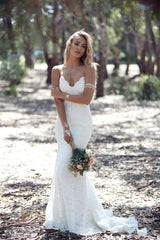 Lace Mermaid Wedding Dress with Backless Design