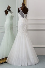 Long Mermaid Wedding Dress with Lace and Tulle - Popular Jewel