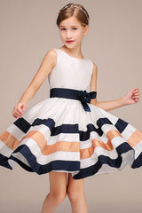 Lovely Sleeveless Jewel Flower Girl Dress with Handmade Flower