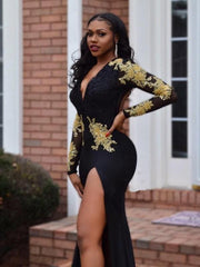 Mermaid Long Sleeves V-Neck Court Train Satin With Beading Dresses