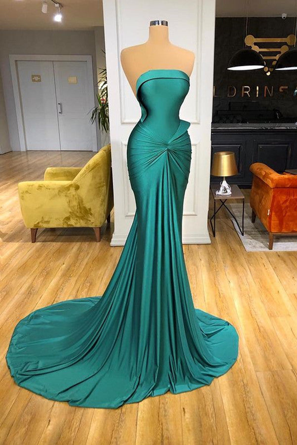 Modern Green Strapless Mermaid Ruffles Prom Dress