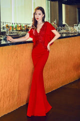 Modern V-Neck Mermaid Prom Dress Long Evening Gowns With Appliques Ruffles