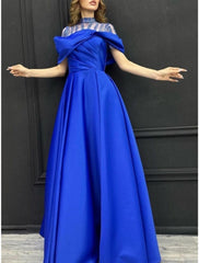 A-Line Evening Gown Elegant Dress Formal Sweep / Brush Train Short Sleeve High Neck Satin with Pleats Crystals