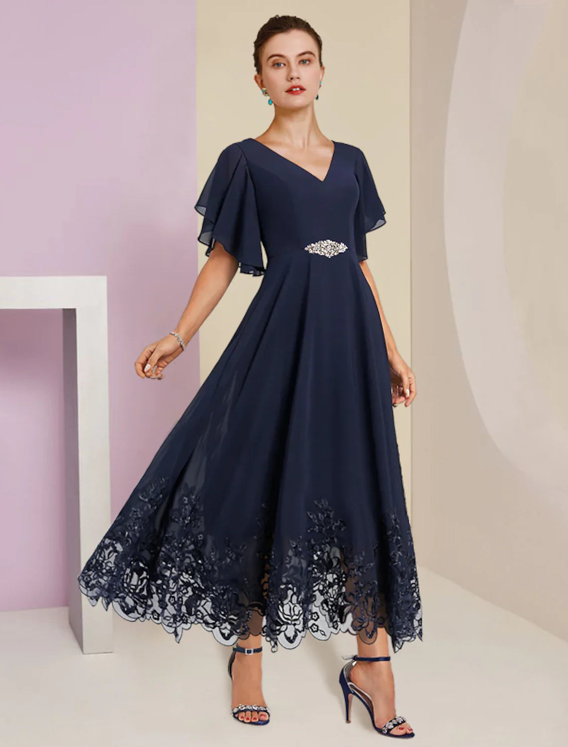 Aimishang  A-Line Mother of the Bride Dress Formal Fall Wedding Guest Elegant V Neck Tea Length Chiffon Lace Short Sleeve with Appliques Crystal Brooch