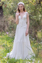 Plunged A-Line Pleated Wedding Dress With Appliques And Beading