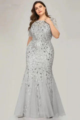 Plus Size Elegant Long Evening Dress With Lace Appliques