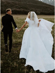 Aimishang Formal Wedding Dresses Ball Gown Square Neck Short Sleeve Chapel Train Satin Bridal Gowns With Solid Color