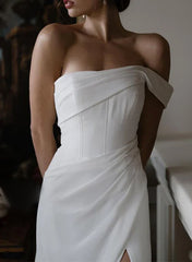 Aimishang Elegant Sheath One-Shoulder Sleeveless Satin Wedding Dresses with Slit