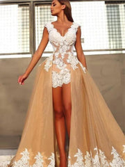 Sleeveless V-Neck Sweep/Brush A-line Train Lace Organza Dresses