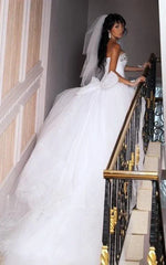 Sweetheart Sleeveless Tulle Ball Gown Wedding Dress with Corset Bodice and Rhinestones