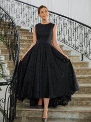 Aimishang A-Line/Princess Lace Applique Scoop Sleeveless Asymmetrical Mother of the Bride Dresses
