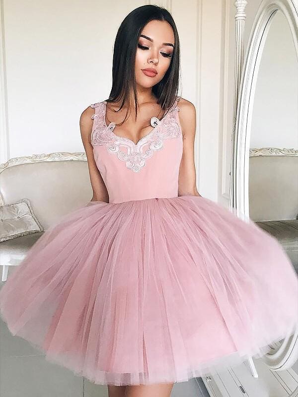 Tulle V-neck Sleeveless A-line Short/Mini With Lace Prom Dresses