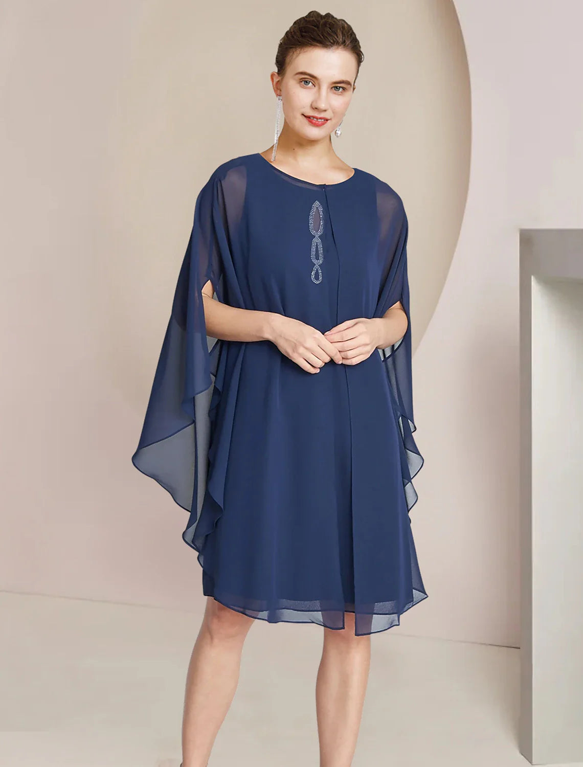 Aimishang A-Line Mother of the Bride Dress Wedding Guest Elegant Petite Jewel Neck Knee Length Chiffon Long Sleeve with Crystals Ruffles