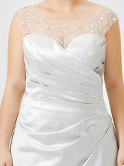 Sheath / Column Mother of the Bride Dress Classic & Timeless Elegant & Luxurious Plus Size Jewel Neck Floor Length Satin Sleeveless No with Pleats