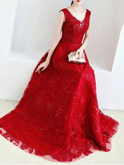 A-Line Elegant Floral Engagement Prom Dress V Neck Sleeveless Floor Length Lace Tulle with Appliques - RongMoon