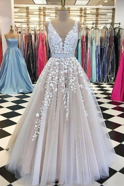 Elegant Robe De Soiree A-line V-neck Tulle Appliques Lace Beaded Plus Size Long Prom Dresses Prom Gown Evening Dresses - RongMoon