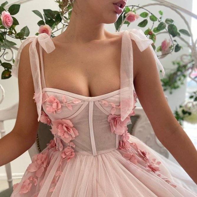 New Arrival Pink A-Line Flowers Prom Dress Elegant Puffy Straps Evening Dress Plus Size Pleated Long Party Dress - RongMoon