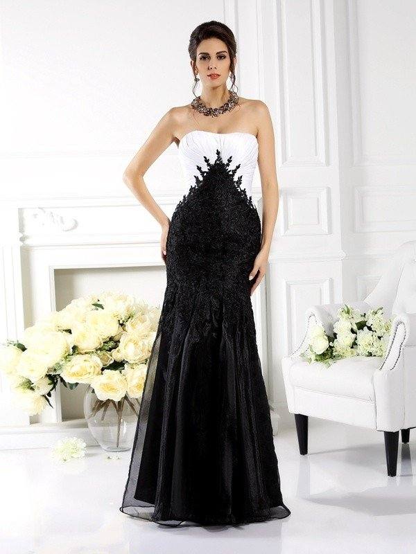 Trumpet/Mermaid Strapless Applique Sleeveless Long Tulle Mother of the Bride Dresses - RongMoon