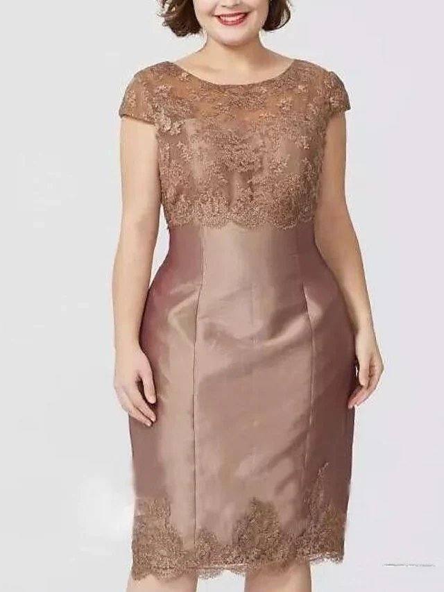 Sheath / Column Mother of the Bride Dress Plus Size Elegant Jewel Neck Knee Length Lace Long Sleeve with Lace - RongMoon