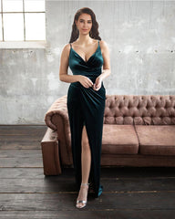 Hunter Green Mermaid V-neck Velvet Dress