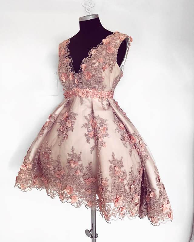 Short Blush Lace Flowers Embroidery V-neck Cocktail Dress - RongMoon