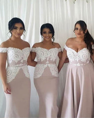 Elegant Lace Off The Shoulder Long Satin Bridesmaid Dresses