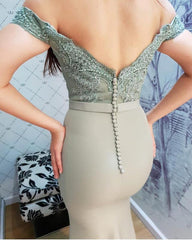 Lace V-neck Off Shoulder Mermaid Split Bridesmaid Dresses