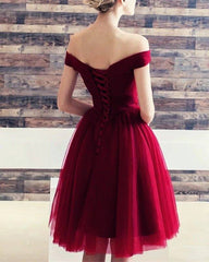 Burgundy Tulle V-neck Off The Shoulder Bridesmaid Dresses Knee Length - RongMoon