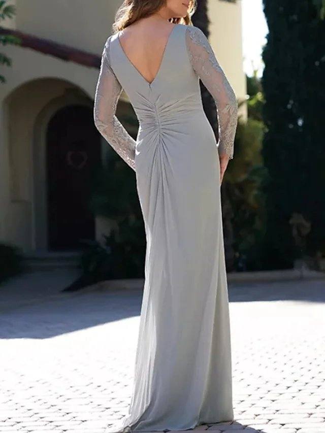 A-Line Mother of the Bride Dress Elegant V Neck Sweep / Brush Train Chiffon Lace Long Sleeve with Embroidery Split Front - RongMoon