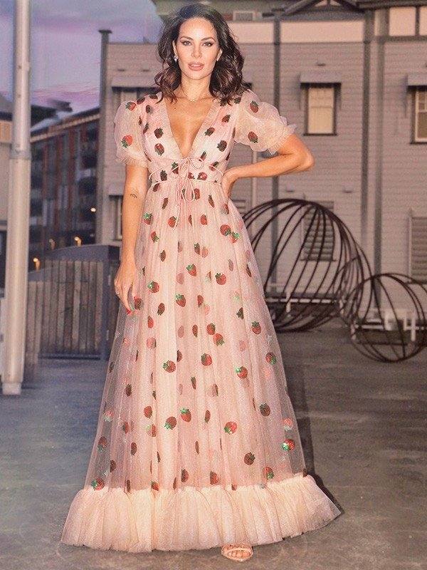 A-Line/Princess Tulle Ruffles V-neck Short Sleeves Floor-Length Dresses - RongMoon