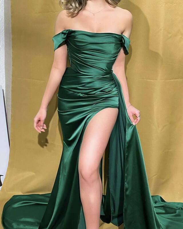 Emerald Green Mermaid Ruched Satin Slit Dress - RongMoon