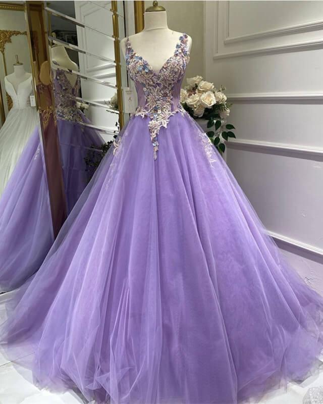 Tulle Ball Gown V Neck Appliques Dress - RongMoon