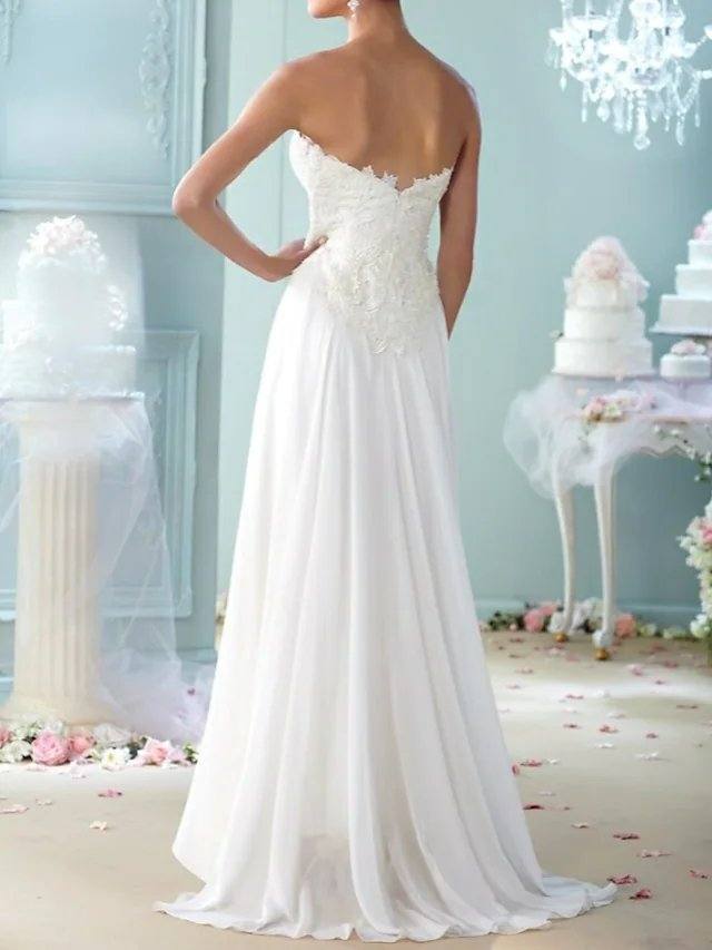 A-Line Wedding Dresses Sweetheart Neckline Sweep / Brush Train Chiffon Lace Strapless Formal Plus Size with Ruffles Appliques - RongMoon