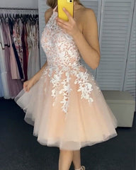 Short Homecoming Dresses Halter Top Lace Appliques