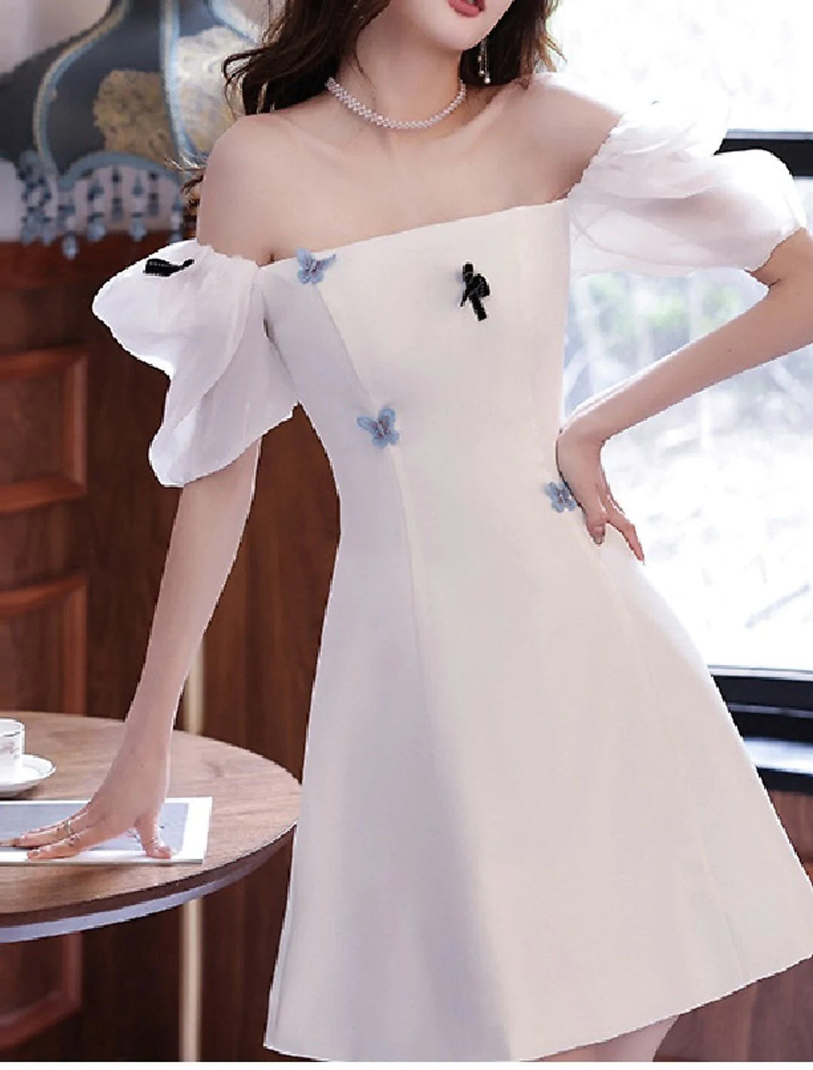 A-Line Bridesmaid Dress Square Neck Short Sleeve Elegant Short / Mini Satin with Bow(s) / Pleats - RongMoon