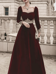 A-Line Elegant Vintage Wedding Guest Formal Evening Valentine's Day Dress Scoop Neck Long Sleeve Floor Length Velvet with Appliques - RongMoon