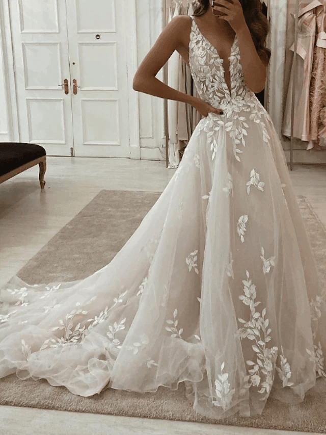 A-Line Wedding Dresses Plunging Neck Sweep / Brush Train Tulle Polyester Sleeveless Country Plus Size with Embroidery Appliques - RongMoon