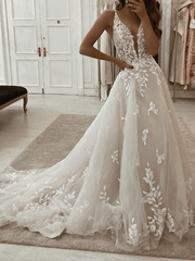 A-Line Wedding Dresses Plunging Neck Sweep / Brush Train Tulle Polyester Sleeveless Country Plus Size with Embroidery Appliques - RongMoon