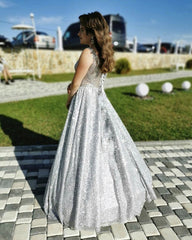 Glitter A-line Princess V Neck Dresses