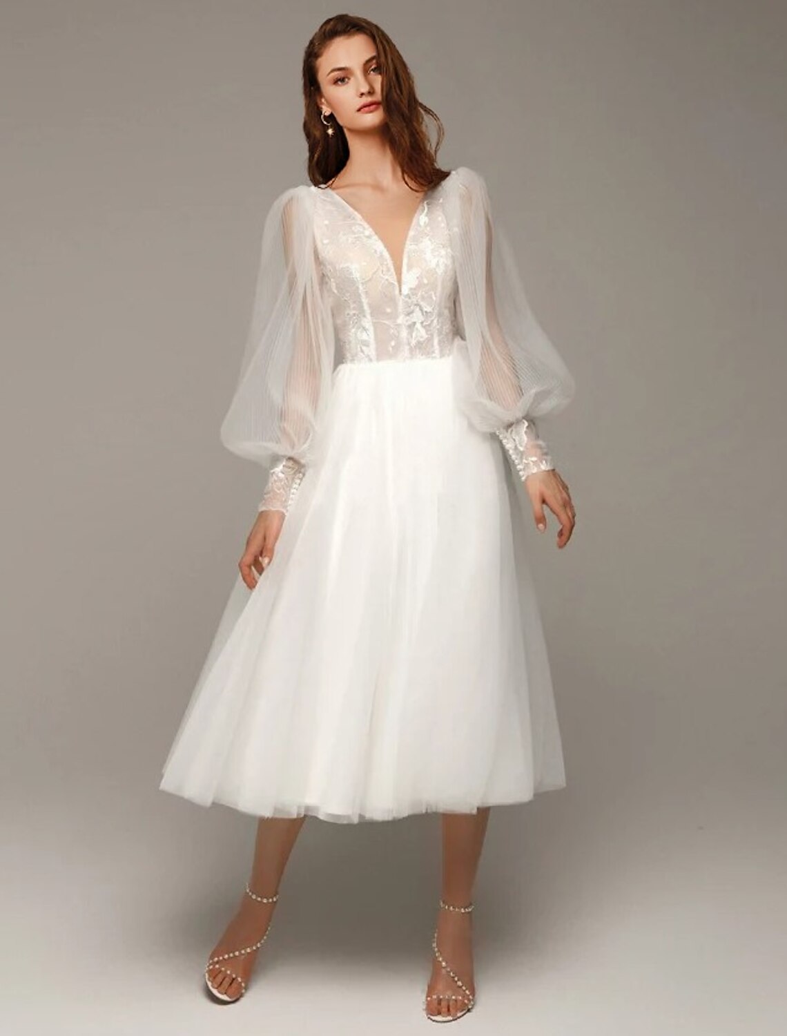 Hall Vintage 1940s / 1950s Little White Dresses Wedding Dresses A-Line V Neck Long Sleeve Tea Length Satin Bridal Gowns With Appliques Solid Color