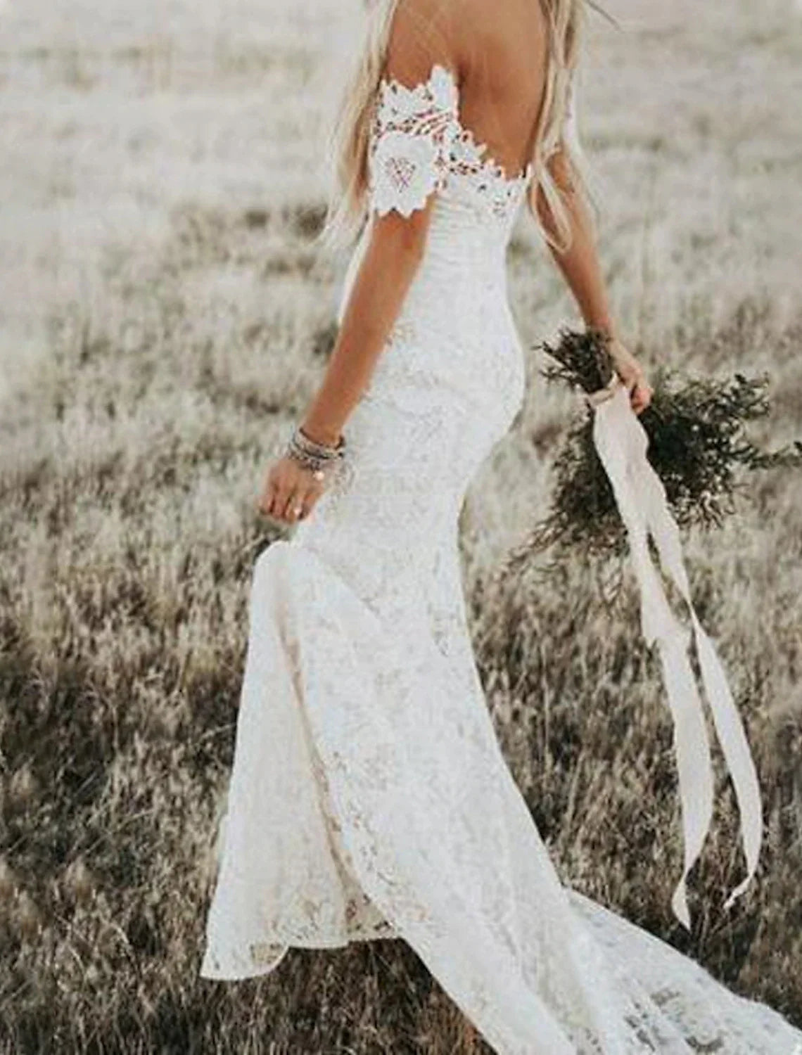 Beach Boho Wedding Dresses Chapel Train Mermaid / Trumpet Cap Sleeve Off Shoulder Lace With Appliques Solid Color