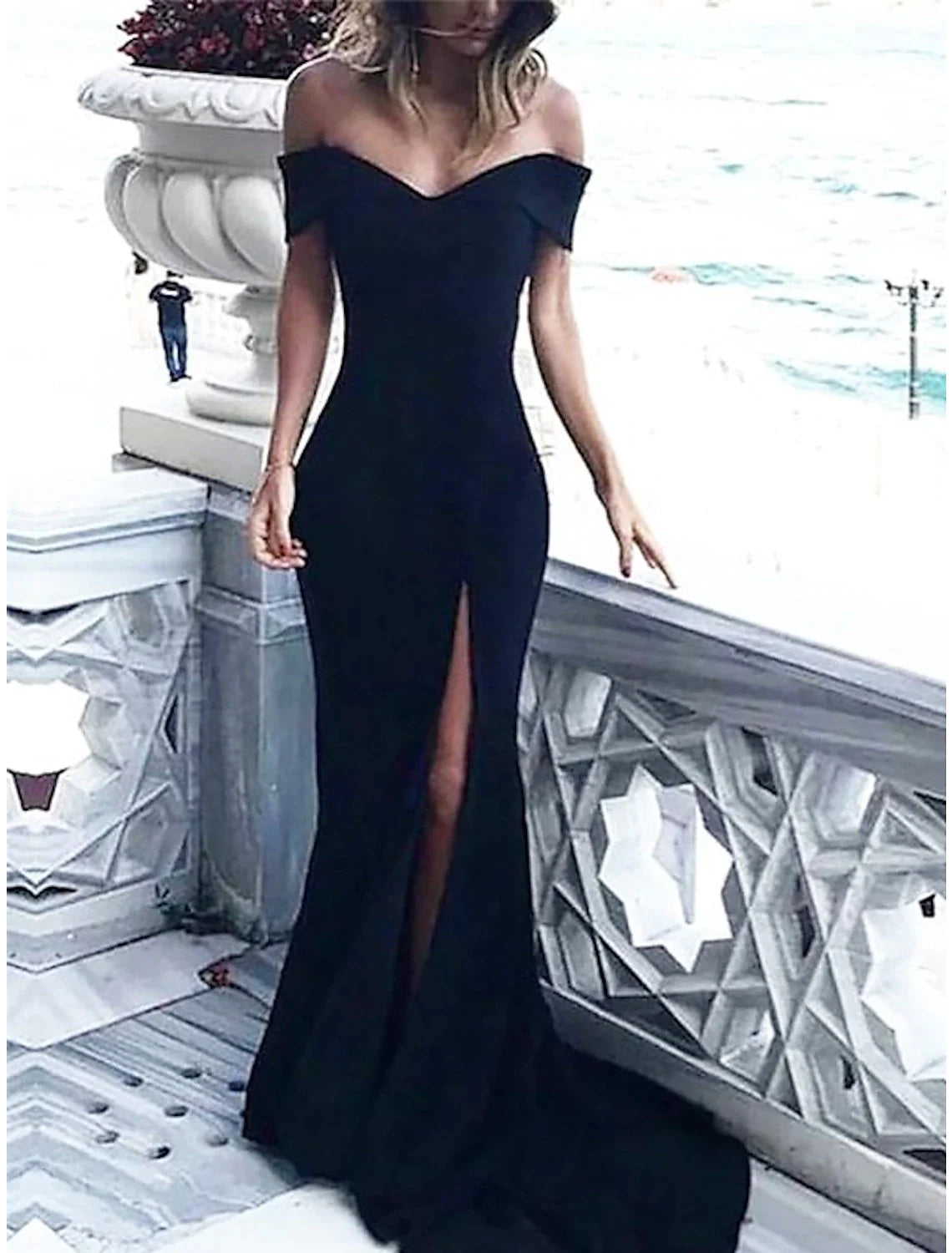 Sheath / Column Elegant Prom Formal Evening Dress Off Shoulder Sleeveless Court Train Spandex with Slit