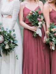 Sheath / Column Bridesmaid Dress V Neck / Spaghetti Strap Sleeveless Elegant Floor Length Chiffon with Pleats / Solid Color - RongMoon
