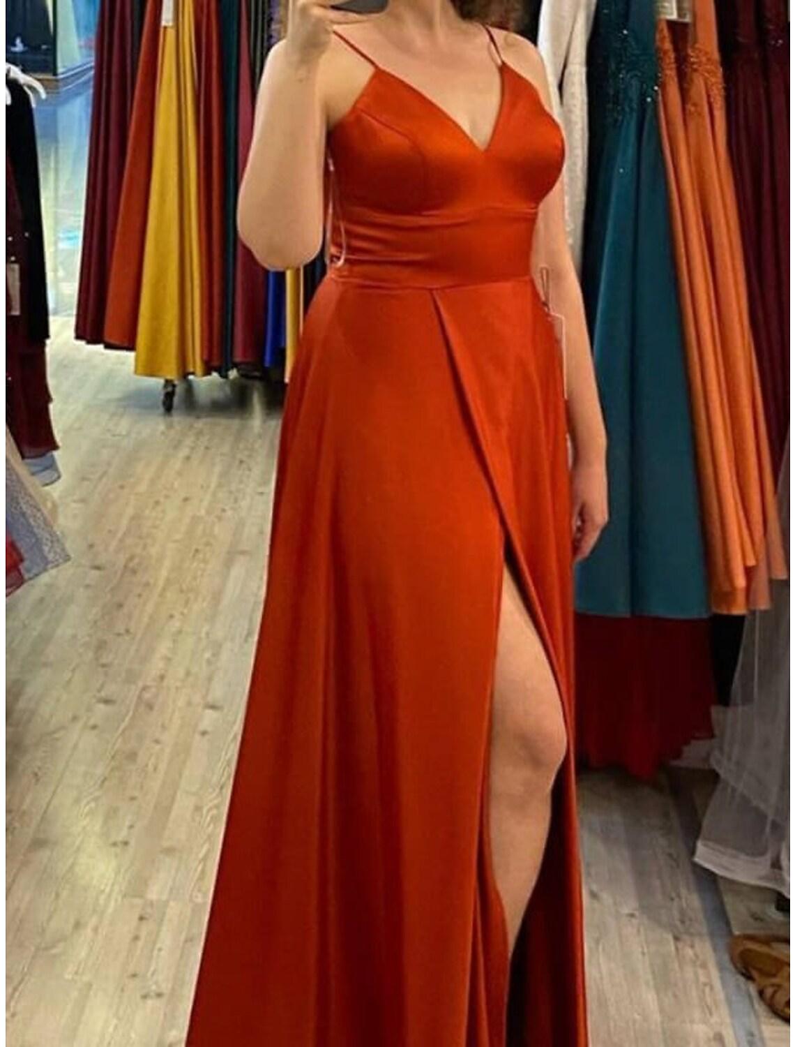 A-Line Bridesmaid Dress V Neck / Spaghetti Strap Sleeveless Elegant Floor Length Satin with Split Front / Solid Color - RongMoon