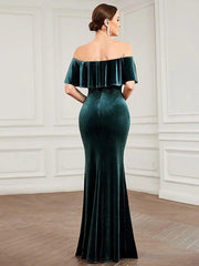Mermaid / Trumpet Bridesmaid Dress Strapless Sleeveless Elegant Floor Length Velvet with Pleats / Draping / Solid Color - RongMoon
