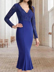 Mermaid / Trumpet Mother of the Bride Dress Elegant Sexy V Neck Tea Length Lace Stretch Fabric Long Sleeve with Appliques - RongMoon