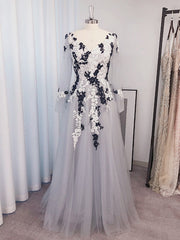 A-Line Princess Tulle Applique V-neck Long Sleeves Floor-Length Prom Dresses