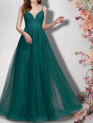 A-Line Bridesmaid Dress V Neck Sleeveless Sexy Floor Length Lace / Tulle with Appliques - RongMoon