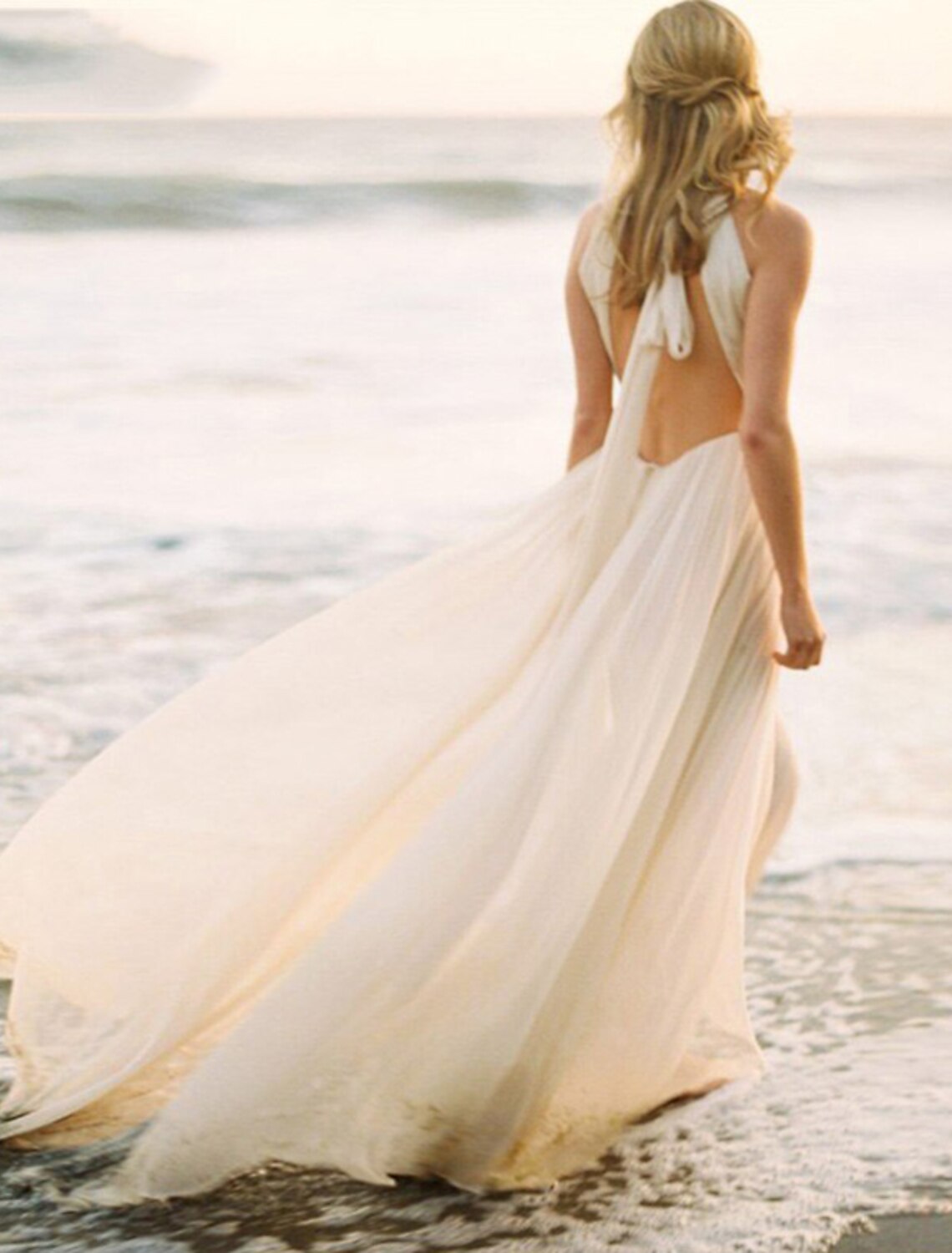 Beach Open Back Boho Wedding Dresses Sweep / Brush Train A-Line Sleeveless Halter Chiffon With Solid Color